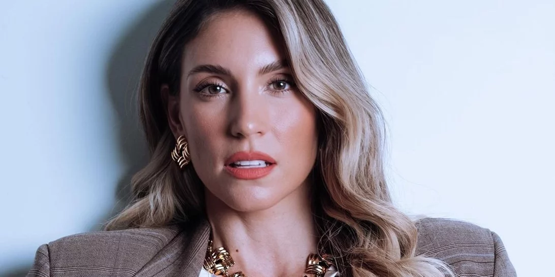 Αθηνά Οικονομάκου | Ο γιος της, Μάξιμος, ντύθηκε χάρος για το Halloween