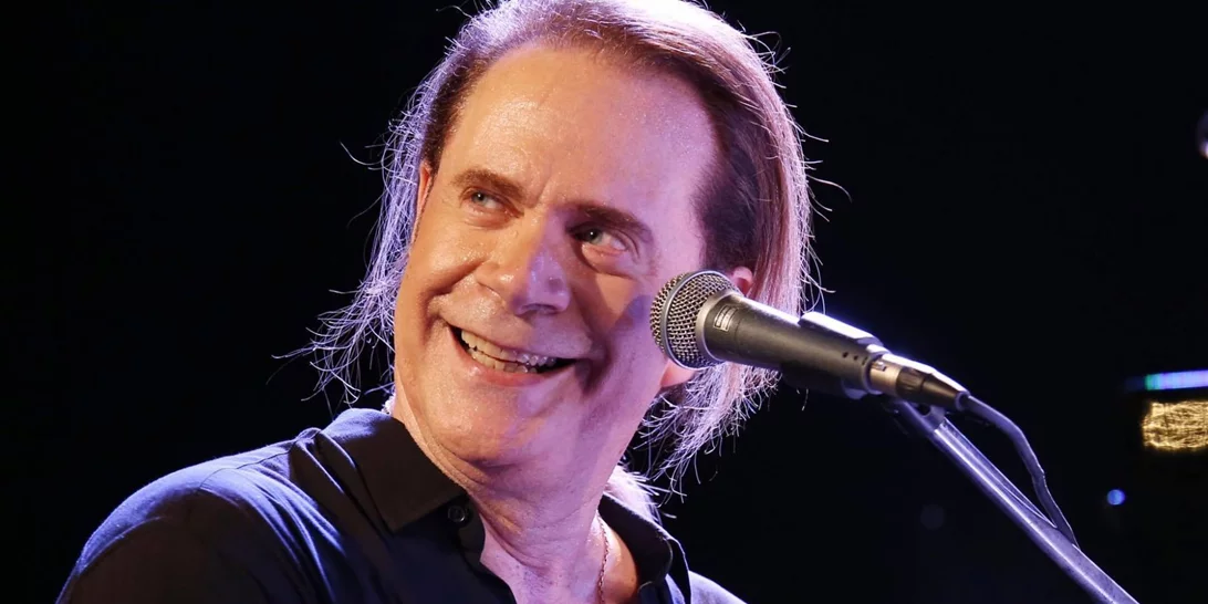 Στέφανος Κορκολής | "Με κατέστρεψε το τσιγάρο. Το τσιγάρο όντως προκαλεί καρκίνο"