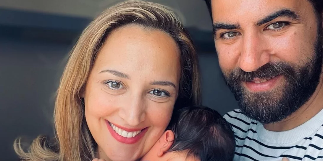 Η Κλέλια Πανταζή είναι μία ευτυχισμένη μαμά | Ο 4χρονος γιος της παίζει με τον νεογέννητο αδερφό του στο πιο γλυκό βίντεο που θα δεις σήμερα