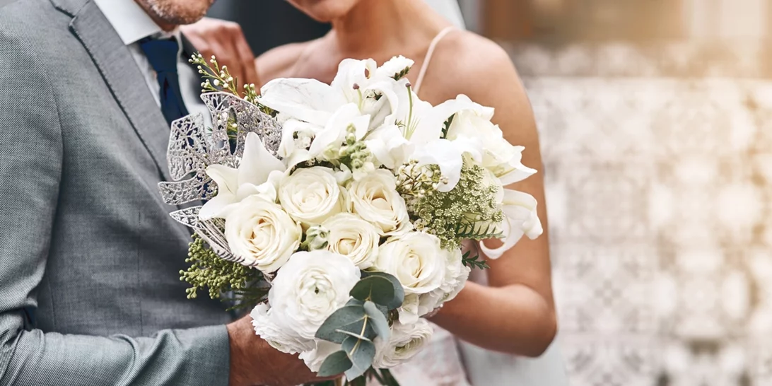 Νύφη στην Θεσσαλονίκη μαθαίνει πως είναι παντρεμένη με έναν άγνωστο λίγο πριν τον γάμο της