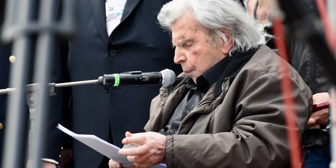 Πέθανε ο Μίκης Θεοδωράκης | Στην γειτονιά των αγγέλων ο μεγάλος μουσικοσυνθέτης σε ηλικία 96 ετών