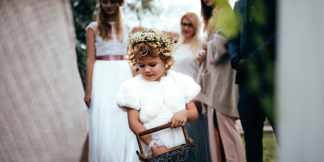 Νύφη απαγόρευσε τα παιδιά στον γάμο της και έγινε viral: "Είναι δική μας ξεχωριστή μέρα"