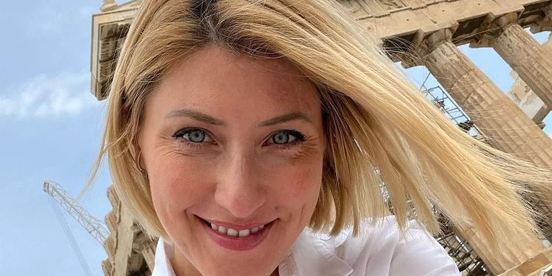 Σία Κοσιώνη | Αυτό είναι το υπερπολυτελές άρωμα που "φοράει" κάθε μέρα