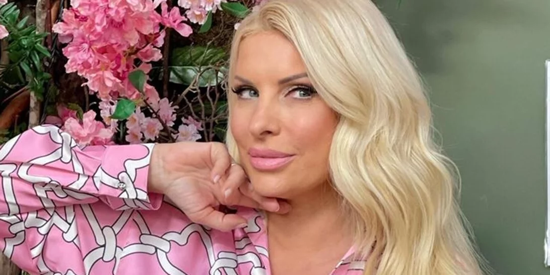 Η Ελένη Μενεγάκη με την πολυτελή τάση στο μανικιούρ που θα κάνει θραύση την άνοιξη