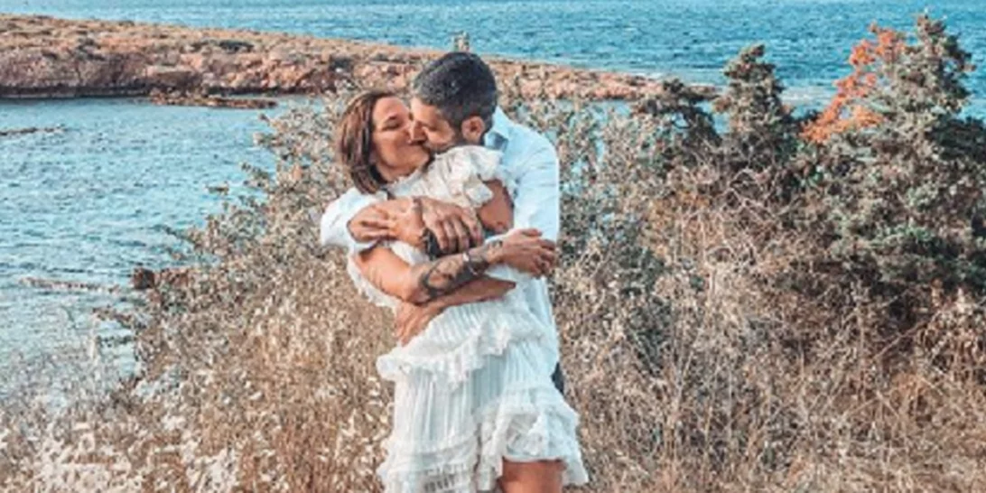 Εριέττα Κούρκουλου - Βύρων Βασιλειάδης | Πιο ερωτευμένοι από ποτέ απολαμβάνουν τις διακοπές τους στη Μύκονο