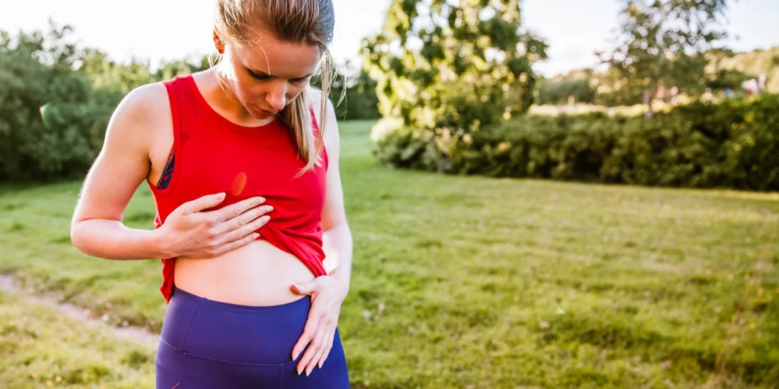 Έφαγες πολύ; Αυτές οι ασκήσεις θα σε βοηθήσουν με το φούσκωμα