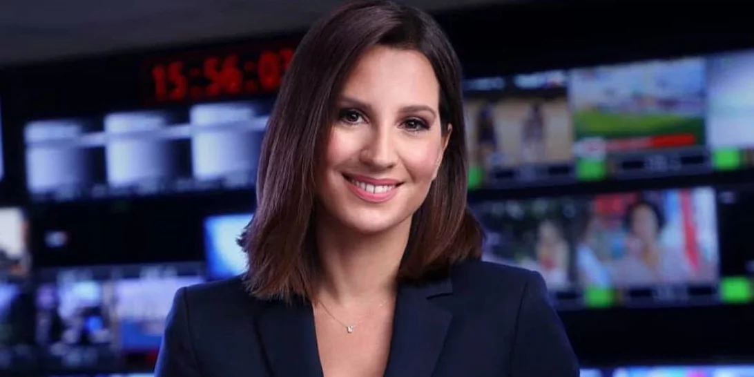 Η Νίκη Λυμπεράκη υιοθέτησε το "αντιγηραντικό" κούρεμα που λατρεύουν οι ξένες stars