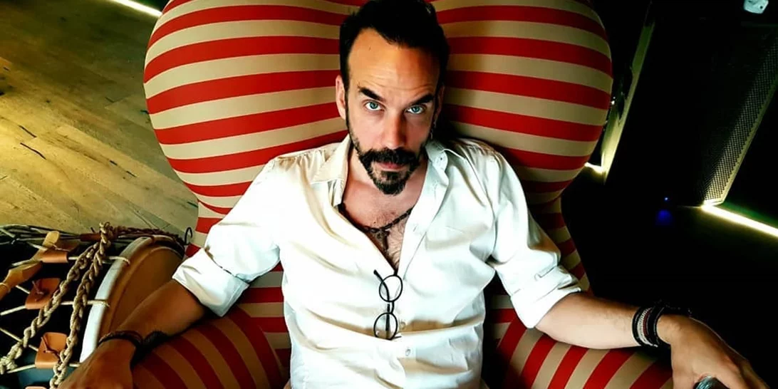 Ο Πάνος Μουζουράκης μιλά για τον πατέρα Αντώνιο | "Όταν άρχισαν να ακούγονται όλα αυτά, ήταν σαν να μου προσβάλλεις το σπίτι, την οικογένειά μου..."