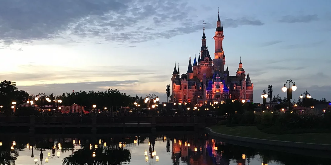 Κυκλοφόρησε το τρέιλερ της ταινίας "Haunted Mansion" της Ντίσνεϋ