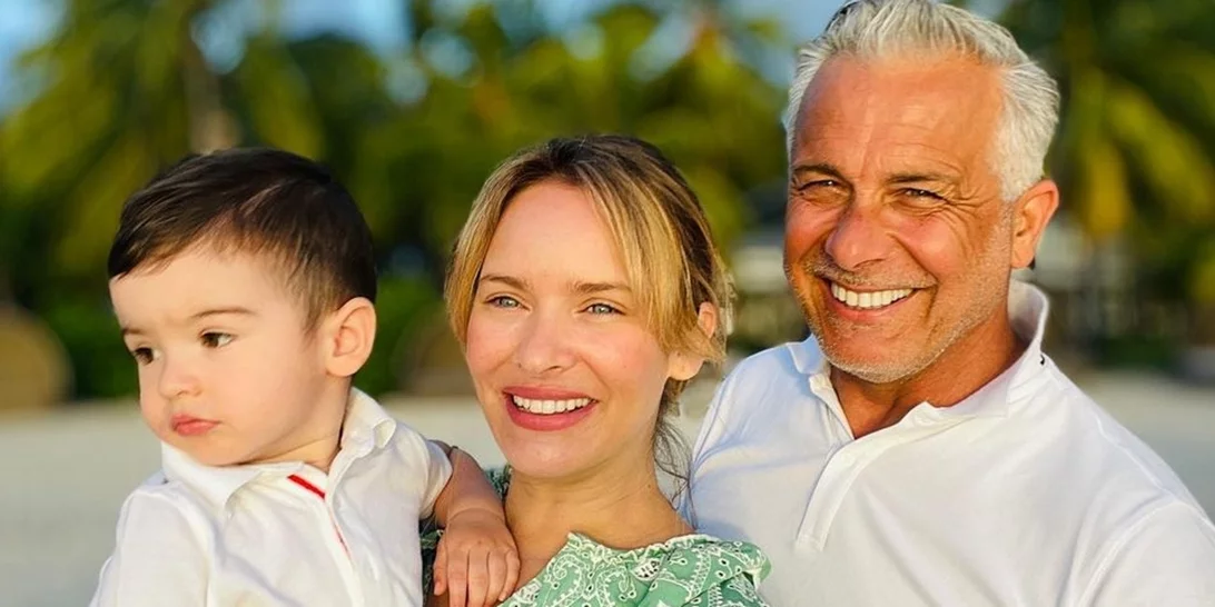 Η Anita Brand πήγε στη δουλειά αγκαλιά με τον 4 μηνών γιο της δημοσιεύοντας το πιο χαριτωμένο στιγμιότυπο