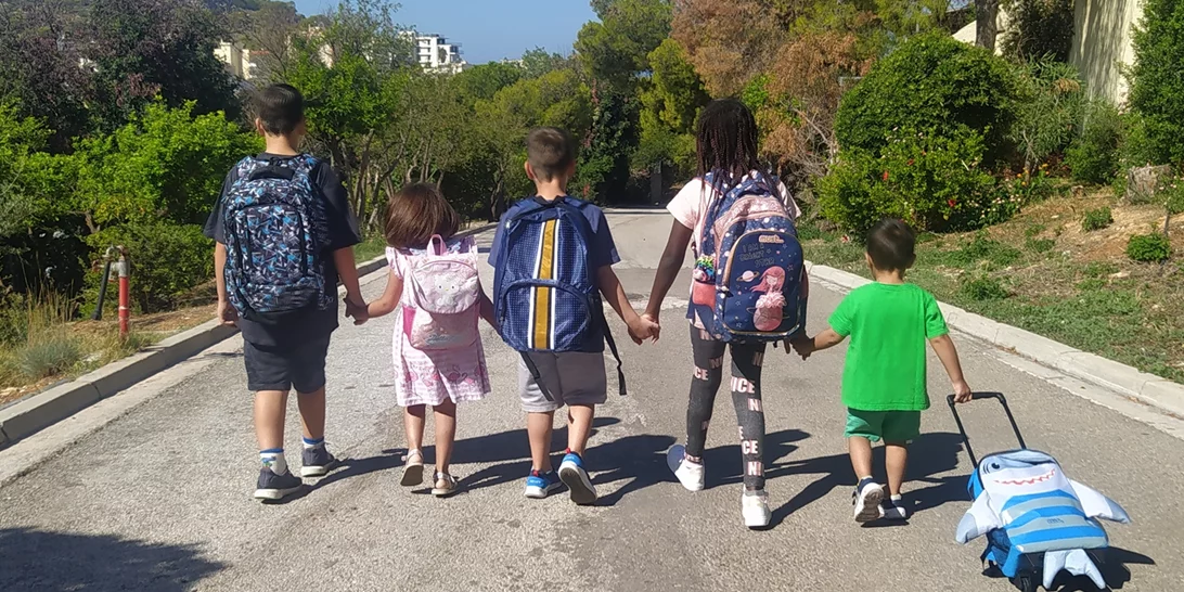 Στήριξη με σχολικά είδη στα παιδιά που έχουν ανάγκη