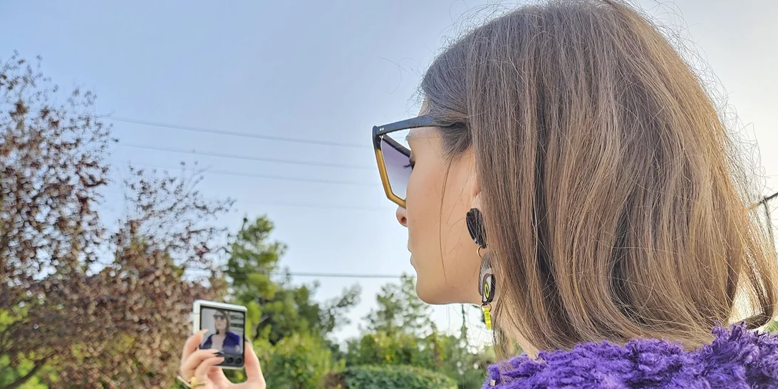 Outfit Diary: Καταγράφοντας τα outfits της εβδομάδας με το Samsung Galaxy Z Flip5