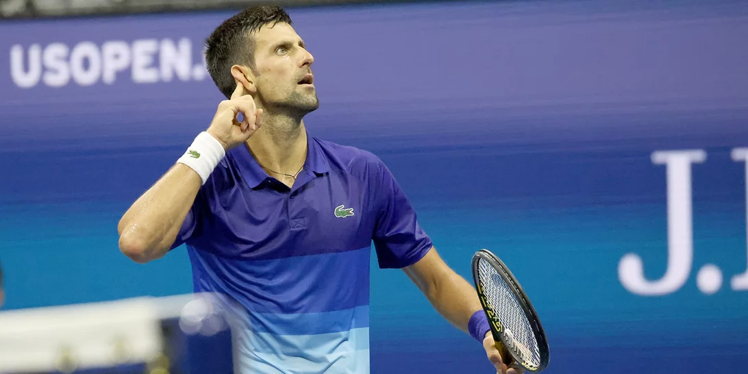 Βίντεο | Ο Novak Djokovic χορεύει συρτάκι πάνω στον διάδρομο του γυμναστηρίου