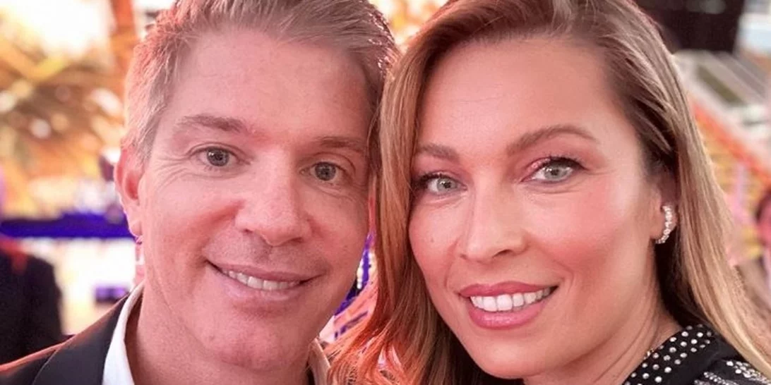 Μαριέττα Χρουσαλά – Λέων Πατίτσας | Η red carpet εμφάνιση του ζευγαριού - Ενθουσιασμός στα social media