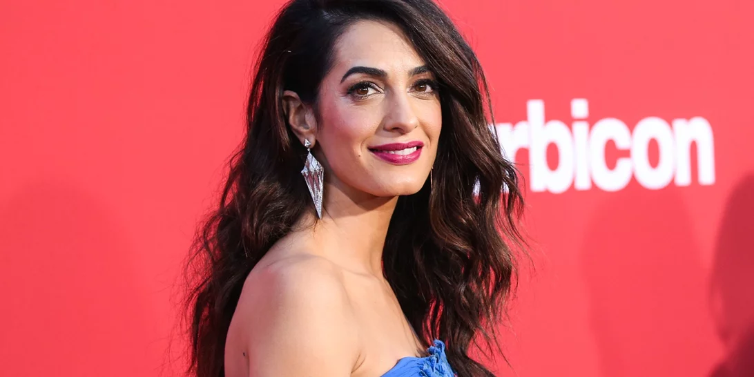 Amal Clooney | Εντυπωσιακή η αλλαγή στο πρόσωπό της - Τα σχόλια των θαυμαστών