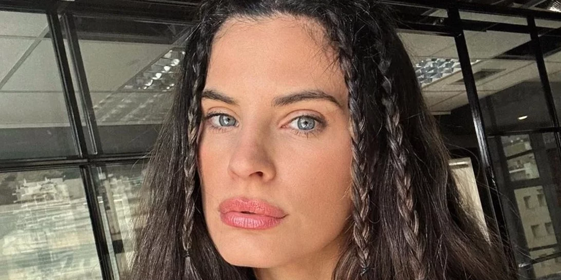 Χριστίνα Μπόμπα | Ποζάρει με φουσκωμένη κοιλίτσα πιο όμορφη από ποτέ