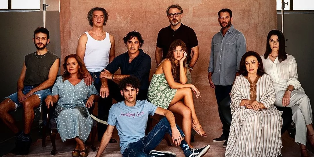 "Maestro" Το νέο βίντεο που δημοσίευσε ο Χριστόφορος Παπακαλιάτης από τα γυρίσματα του έκτου επεισοδίου