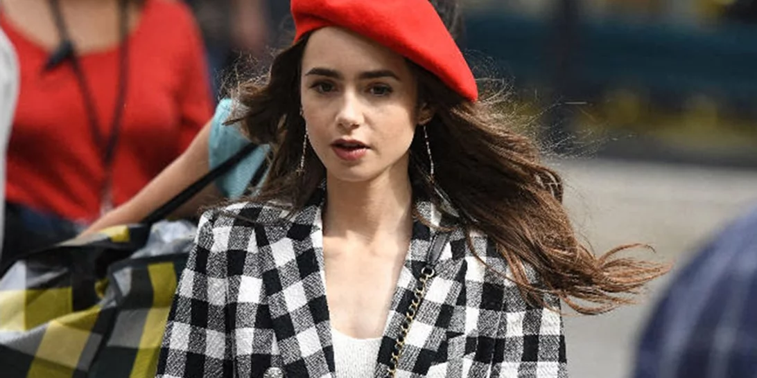 Emily in Paris | Αυτό είναι το item που φορά η πρωταγωνίστρια στον δεύτερο κύκλο της σειράς και θα το βρεις στο Zara