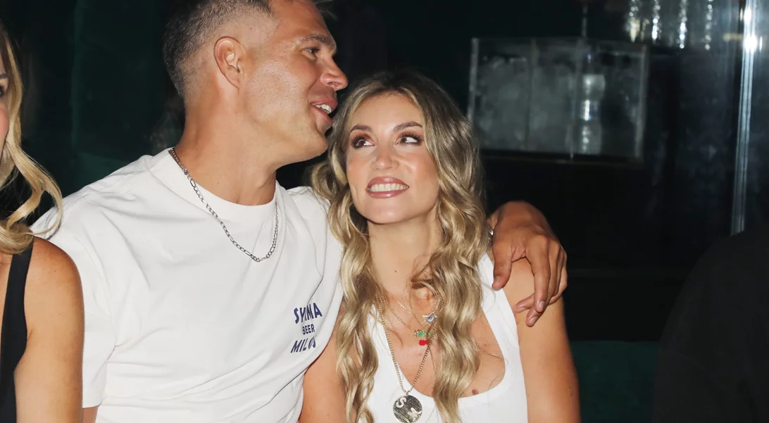 Η Αθηνά Οικονομάκου μιλά για το ενδεχόμενο να παντρευτεί μέσα στο 2026