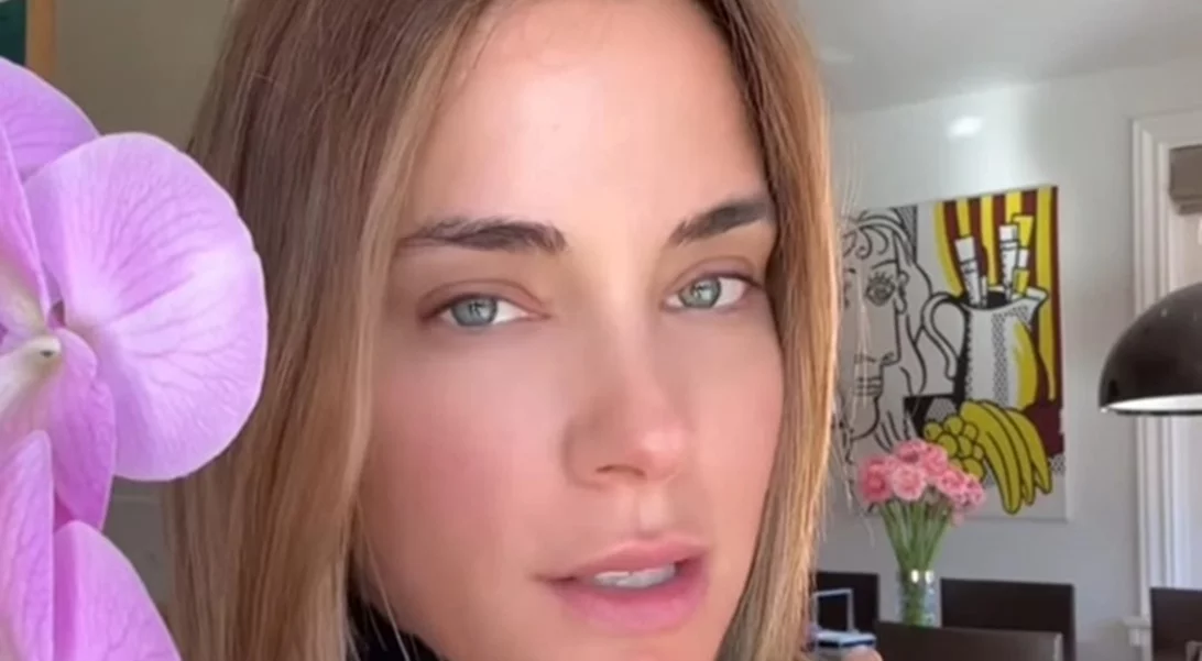 Δούκισσα Νομικού | 5 πίνακες από την IKEA αν λάτρεψες και εσύ τον πίνακα με τις μπανάνες που έχει στο σπίτι της