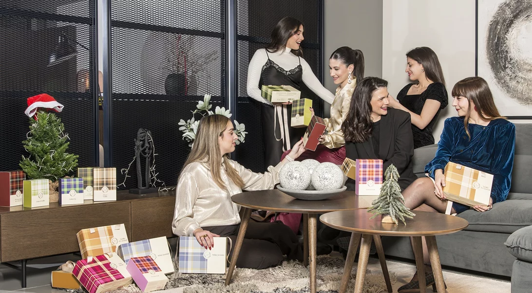 Wear the Joy Of Nature | Το secret Santa των Miss Bloomers όρισαν τα πιο εντυπωσιακά body care gift sets