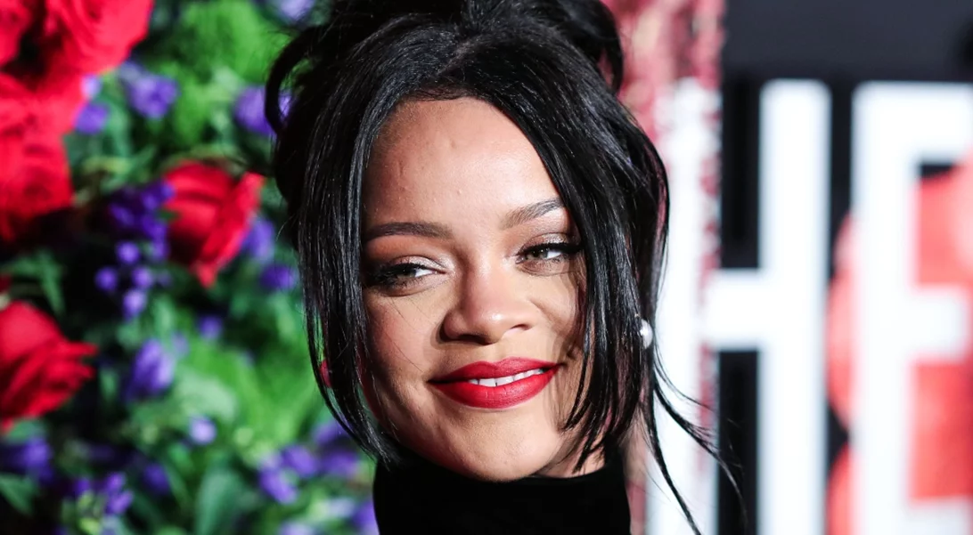 Η Rihanna έκανε το απόλυτο french girl haircut