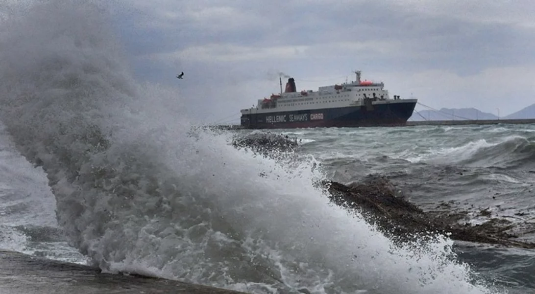 Ισχυροί άνεμοι δυσχεραίνουν τα ακτοπλοϊκά δρομολόγια