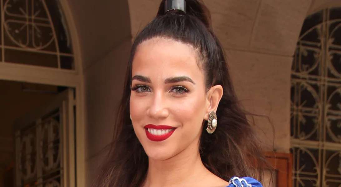 Κατερίνα Στικούδη | Ανακοίνωσε τη 2η εγκυμοσύνη της on stage