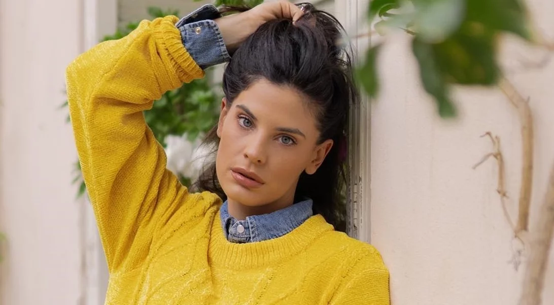 Κλασσική μαμά η Χριστίνα Μπόμπα | Η ανησυχία της και το άγχος μακριά από τις κόρες της