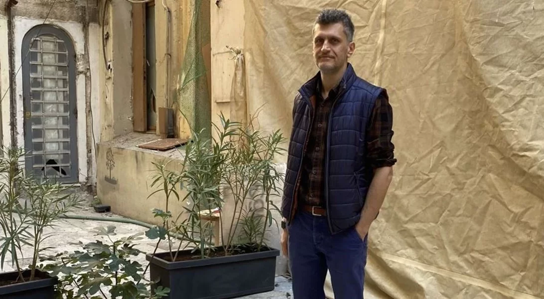 Όλη η Αθήνα μιλά για την έκθεση Wanderlust / all passports