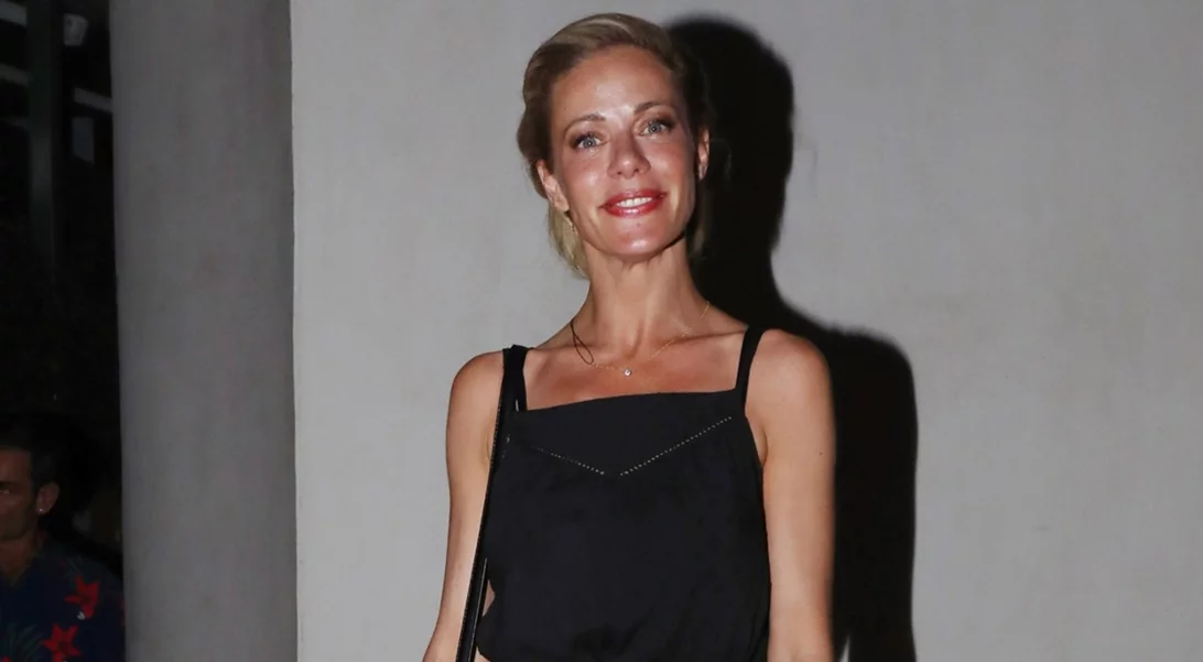 Σαν νεράιδα | Η Ζέτα Μακρυπούλια με το πιο ονειρεμένο φόρεμα αν είσαι καλεσμένη σε καλοκαιρινό γάμο