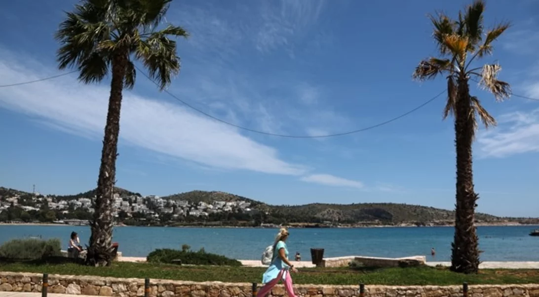 Καιρός | Το καλοκαίρι είναι ακόμα εδώ - Μικρή άνοδος της θερμοκρασίας έως τους 32 βαθμούς