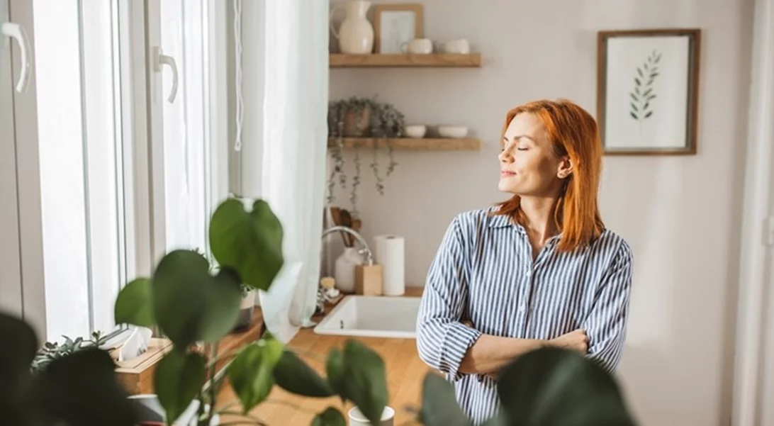 Θέλεις καθαρό σπίτι, χωρίς κόπο; Αυτά είναι τα 10 μικρά πράγματα που πρέπει να κάνεις για να λάμπει