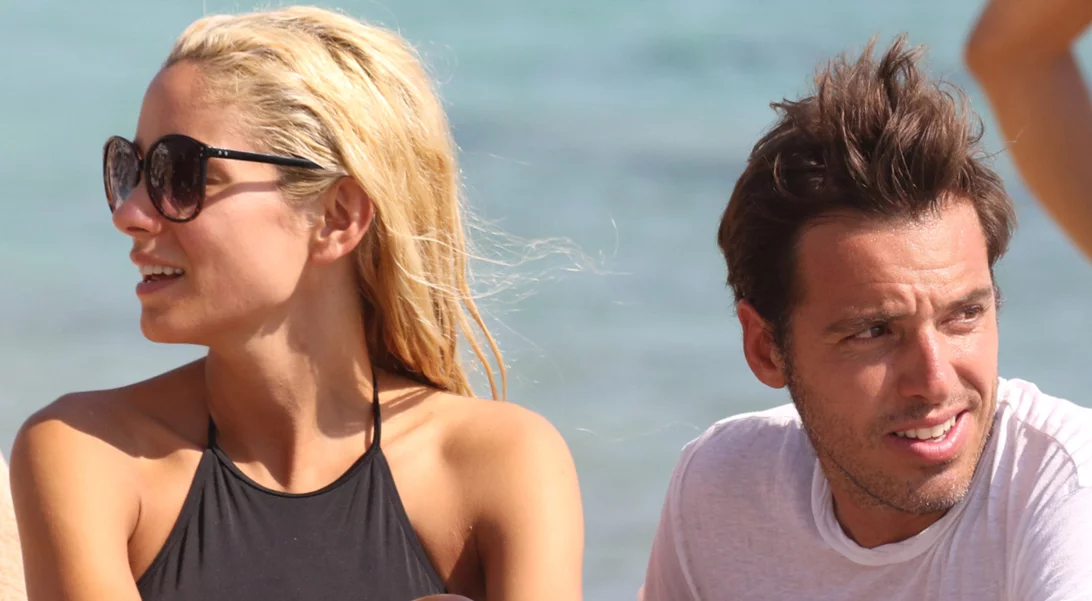 Δούκισσα Νομικού - Δημήτρης Θεοδωρίδης | Διπλή βάφτιση των παιδιών τους στη Μύκονο