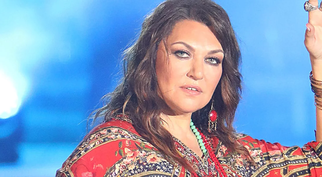 Καίτη Γαρμπή | "Τι είδους "γυναίκα" θα έκανε τέτοιο ανεπανόρθωτο κακό σε μια άλλη γυναίκα για έναν άντρα;"