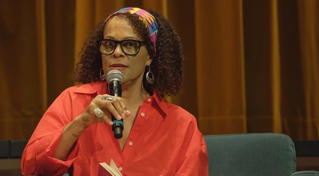 Bernardine Evaristo | "Η γραφή είναι ο τρόπος μου να υπάρχω στον κόσμο"