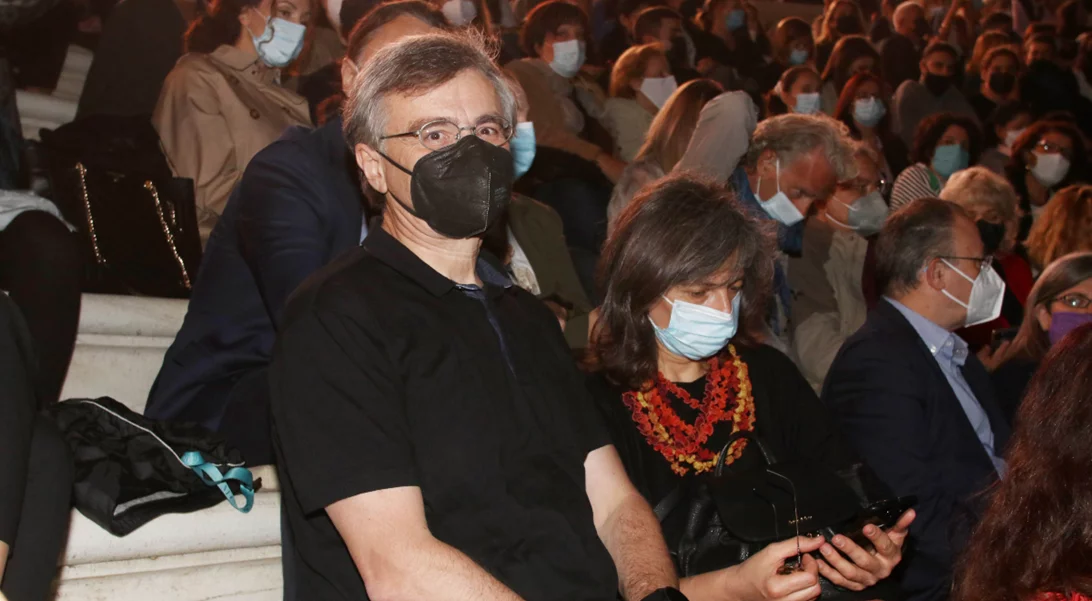 Σωτήρης Τσιόδρας | Σπάνια εμφάνιση με τη σύζυγό του, Ασημίνα, στο Ηρώδειο