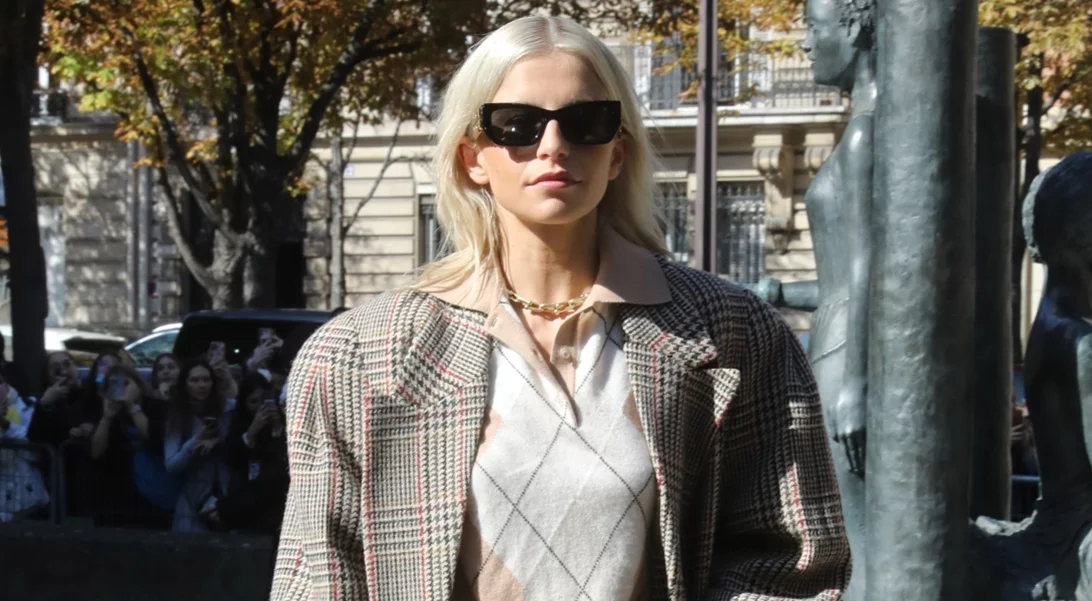 Οι 5 τάσεις από το street style του Παρισιού στις οποίες αξίζει να επενδύσεις τώρα
