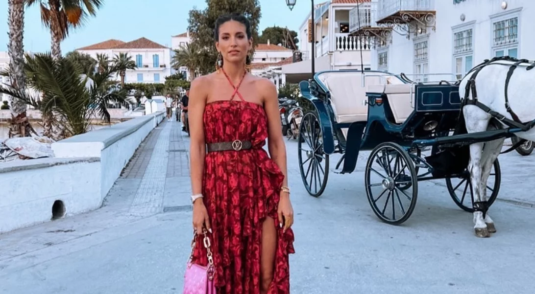 "Capri by Night" | Το ταξίδι της Αθηνάς Οικονομάκου με αφορμή την ονομαστική της εορτή