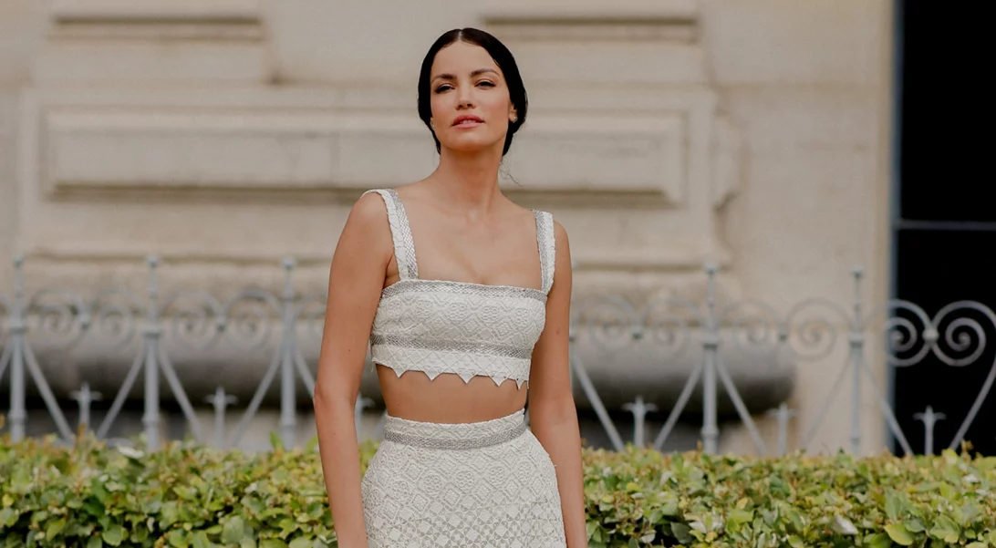 5 θηλυκά outfits για τα καλοκαιρινά date nights