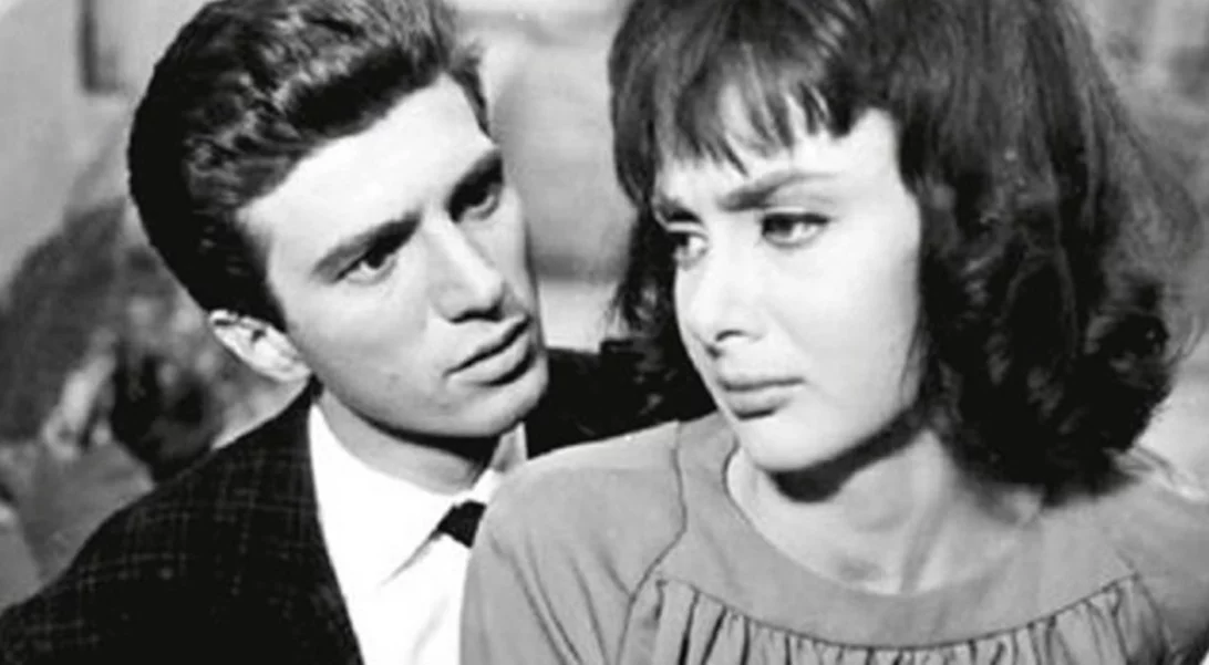 Γιάννης Φέρτης-Ξένια Καλογεροπούλου | Ο γάμος στο γραφικό εκκλησάκι 60 χρόνια πριν