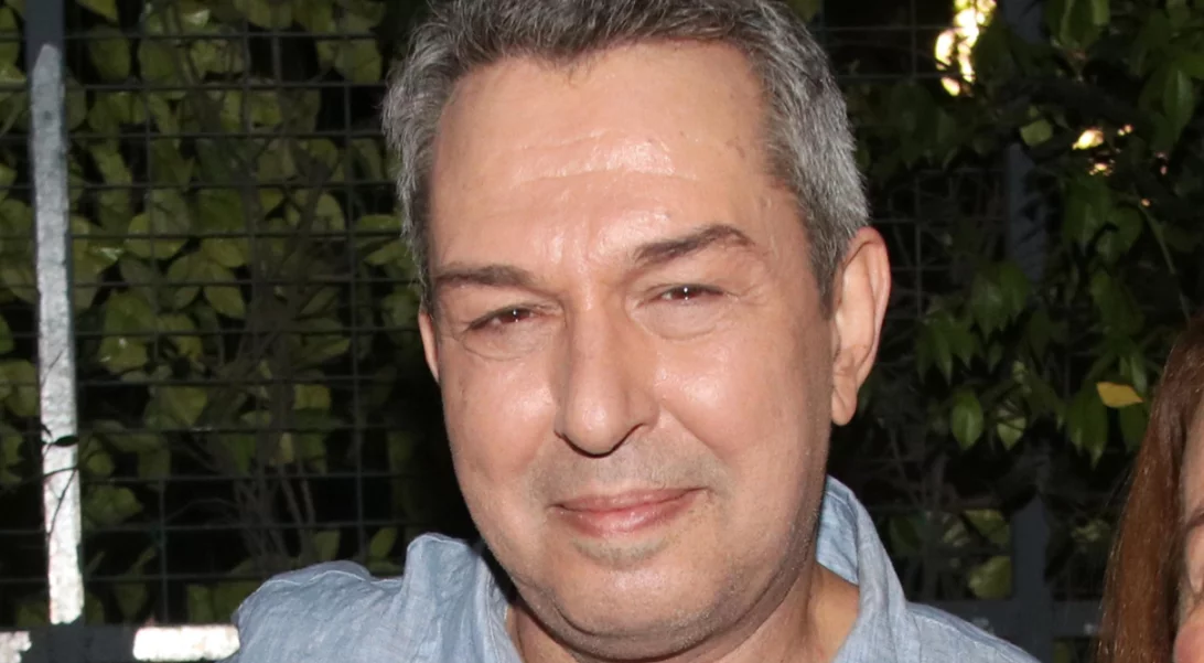 Στο νοσοκομείο ο Χρήστος Χατζηπαναγιώτης | Ακυρώθηκαν οι παραστάσεις