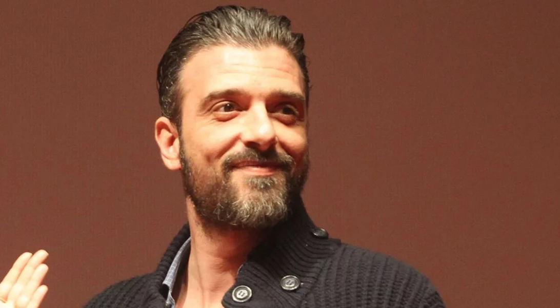 Σωτήρης Τσαφούλιας | Σπάνια έξοδος με την κούκλα σύντροφό του Άννα Μενενάκου