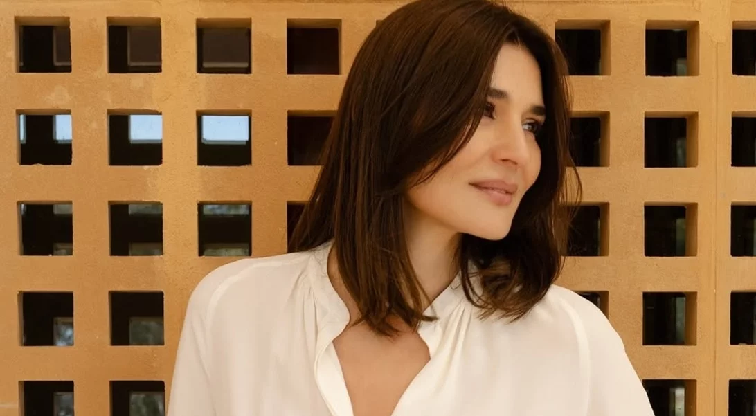 Η Μαρία Ναυπλιώτου με τουρμπάνι στο Ντουμπάι | Το φωτογραφικό άλμπουμ από το ταξίδι της