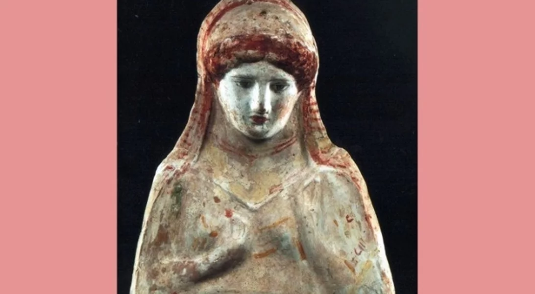 Η εντυπωσιακή γυναικεία προτομή στο αρχαιολογικό μουσείο της Αμφίπολης