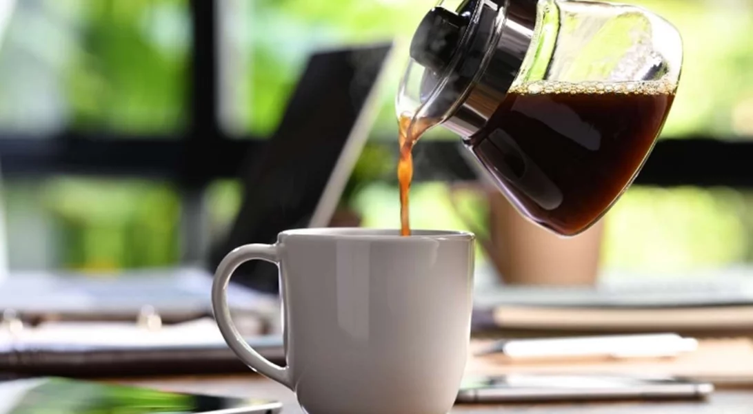 Τι είναι το 'τεστ του καφέ' που χρησιμοποιούν μερικοί εργοδότες για να προσλάβουν κάποιον