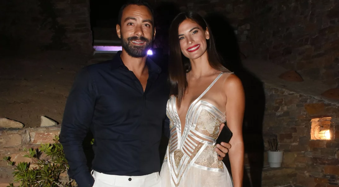 Χριστίνα Μπόμπα-Σάκης Τανιμανίδης | Τα πρώτα πλάνα από το παιδικό δωμάτιο των διδύμων