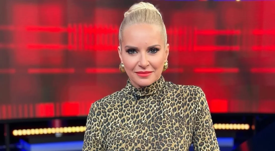 Η Μαρία Μπεκατώρου υιοθέτησε το πιο "έξυπνο" καρέ hair look