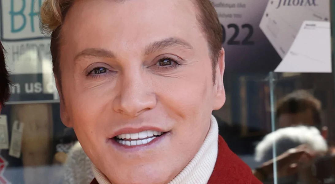 Βαρύ πένθος για τον Τάκη Ζαχαράτο | Πέθανε ο πατέρας του από κορονοϊό