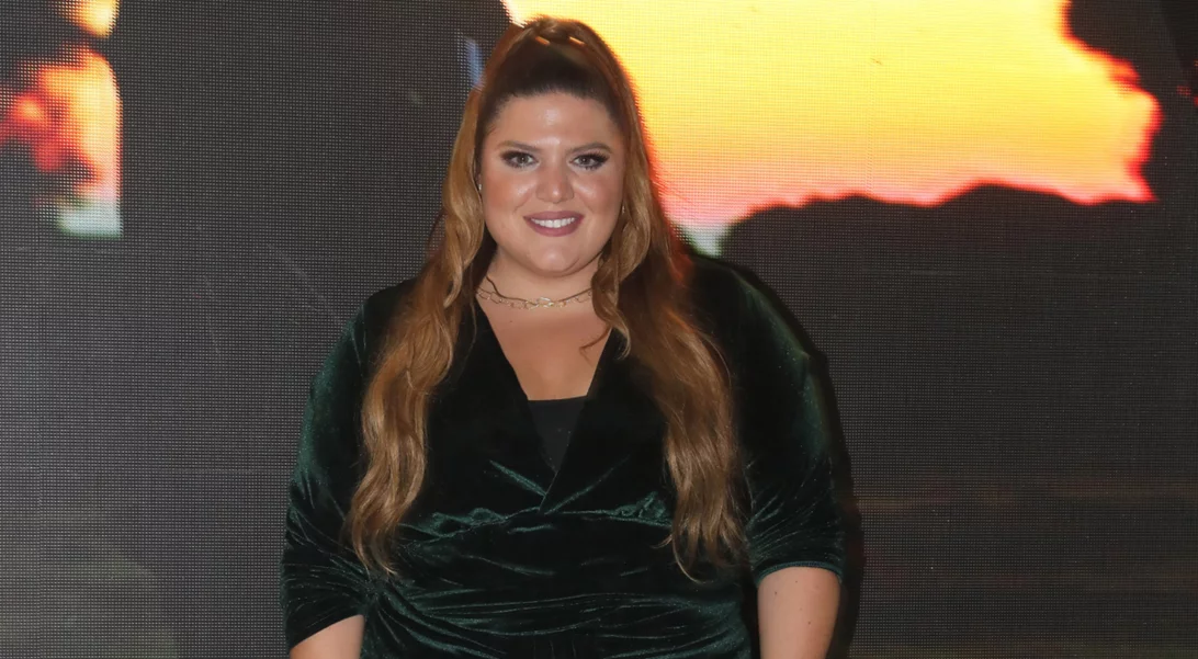 Δανάη Μπάρκα | Αποκάλυψε το ύψος της στον αέρα της εκπομπής της (vid)